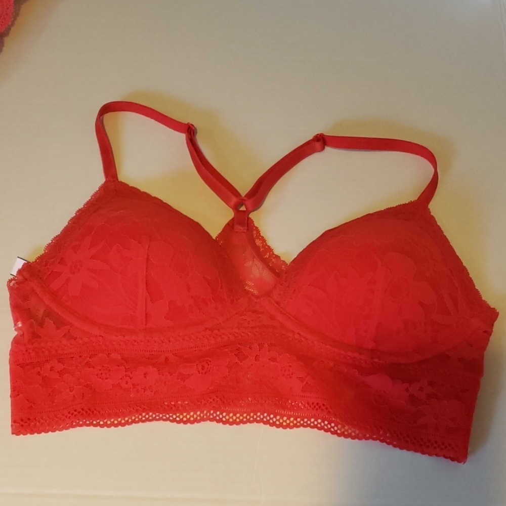 Victoria's Secret Red Tropical Lace Bralette - Picture 3 of 5
